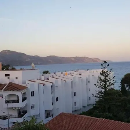 Estudio En El Centro De Nerja
