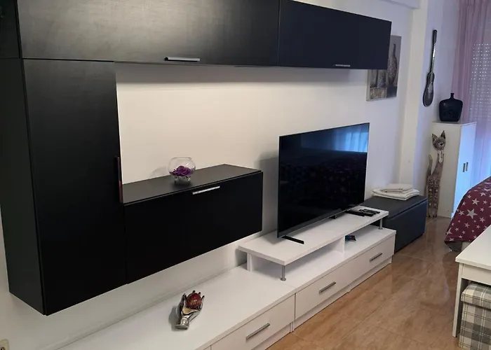 Estudio En El Centro De *