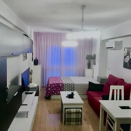 Апартаменты Estudio En El Centro De Нерха